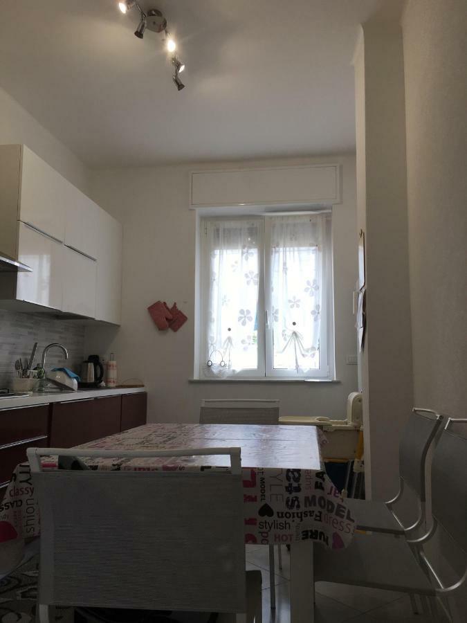 Appartamento Sul Porto Loano Bagian luar foto